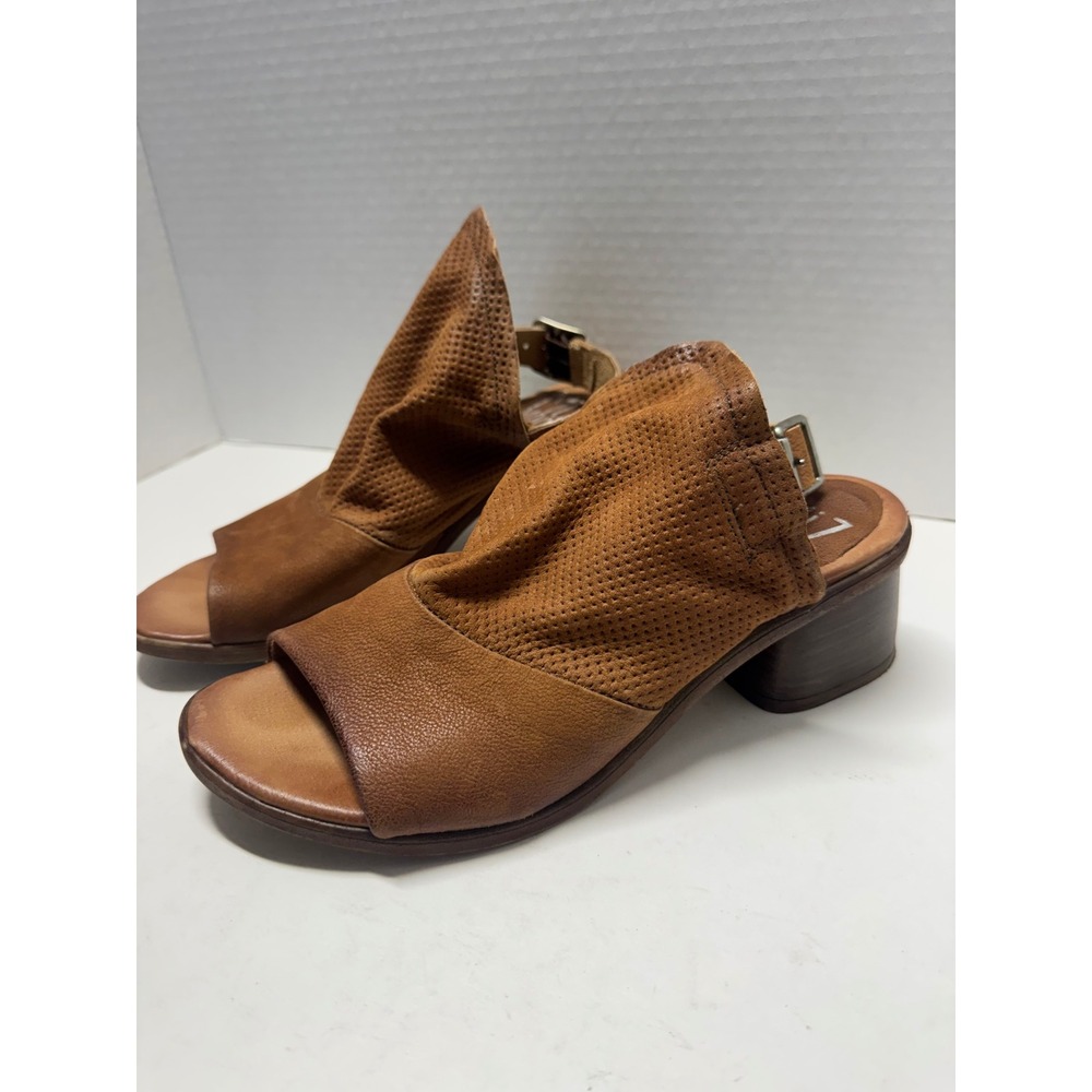 Miz Mooz Brown Leather Slouchy Slingback Block Heel Sandals Size 39 8.5